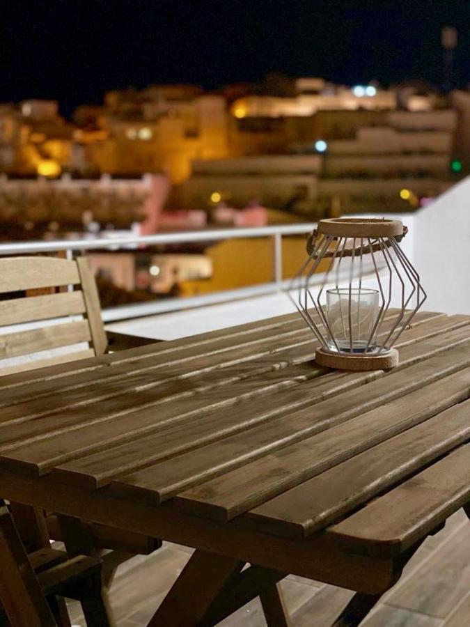 White Sand Apartments Downtown อัลบูเฟรา ภายนอก รูปภาพ