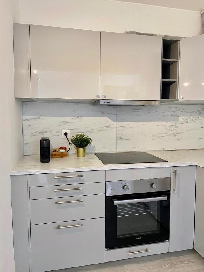 White Sand Apartments Downtown อัลบูเฟรา ภายนอก รูปภาพ