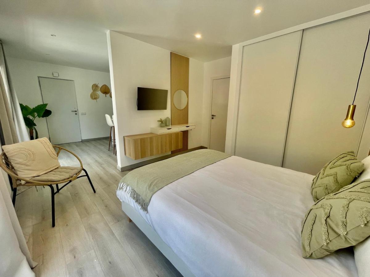 White Sand Apartments Downtown อัลบูเฟรา ภายนอก รูปภาพ