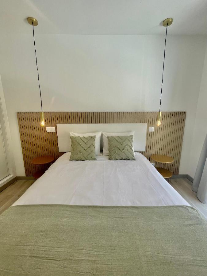 White Sand Apartments Downtown อัลบูเฟรา ภายนอก รูปภาพ